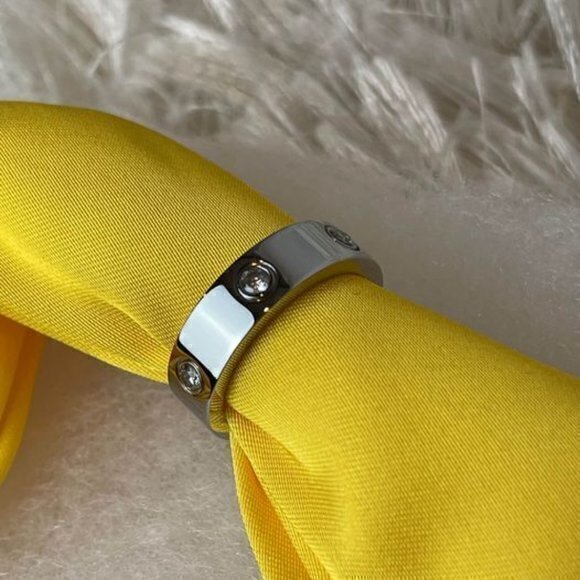 Forever In Love Ring - Stainless Steel SILVER TONE with stone Size‎ 8Forever In - Picture 6 of 8